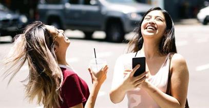 YoungWomenLaughing
